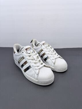 Adidas Superstar Women Shoes Size 5 White Camo Print Shell Toe Sneaker GV9698